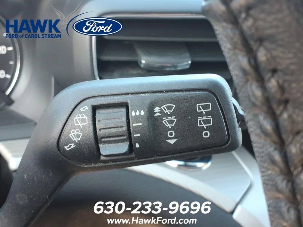 Used 2024 Black Ford XLT image 22