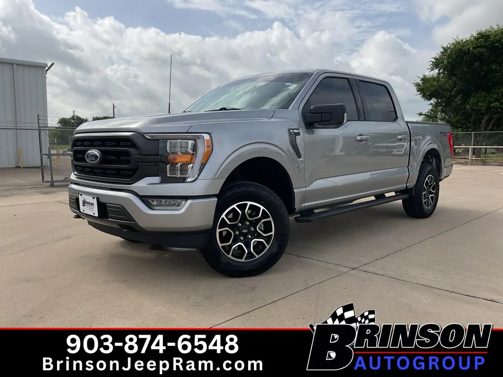 Used 2023 Iconic Silver Metallic Ford XLT image 1
