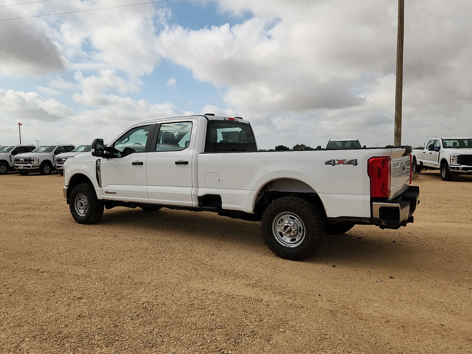 New 2026 Oxford White Ford F-250® XL image 4