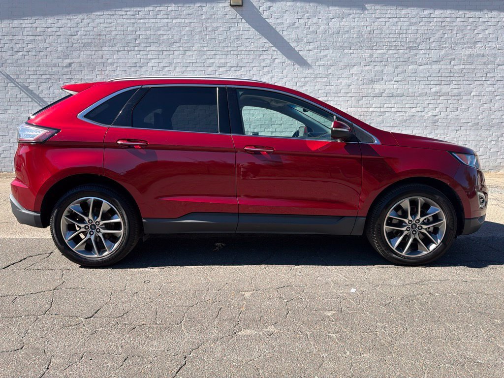 2017 Ford Edge
