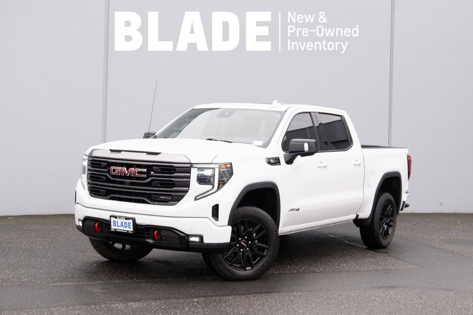 2023 GMC Sierra AT4 4WD Crew Cab Short Box's photo