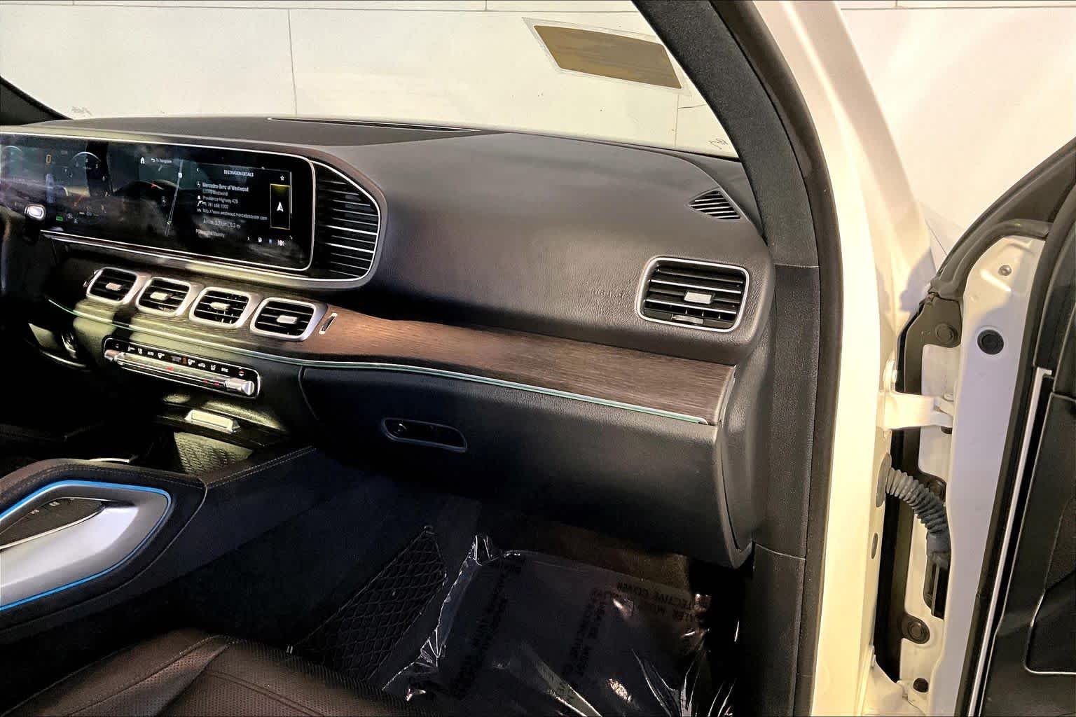 Used 2021 Polar White Mercedes-Benz GLE 450 image 19