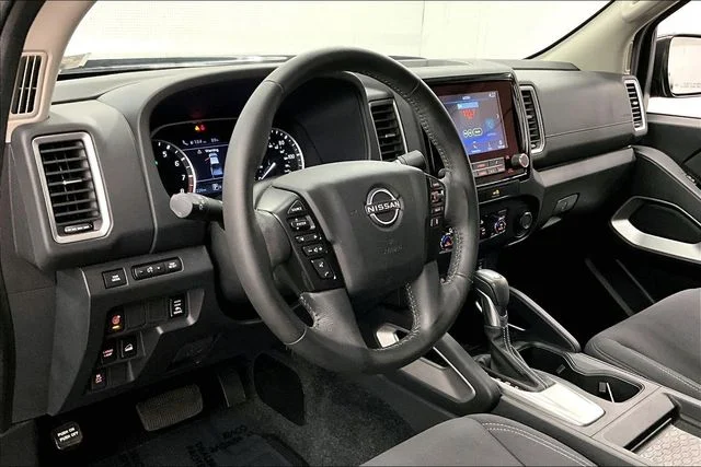 Used 2022 Super Black Nissan SV image 16