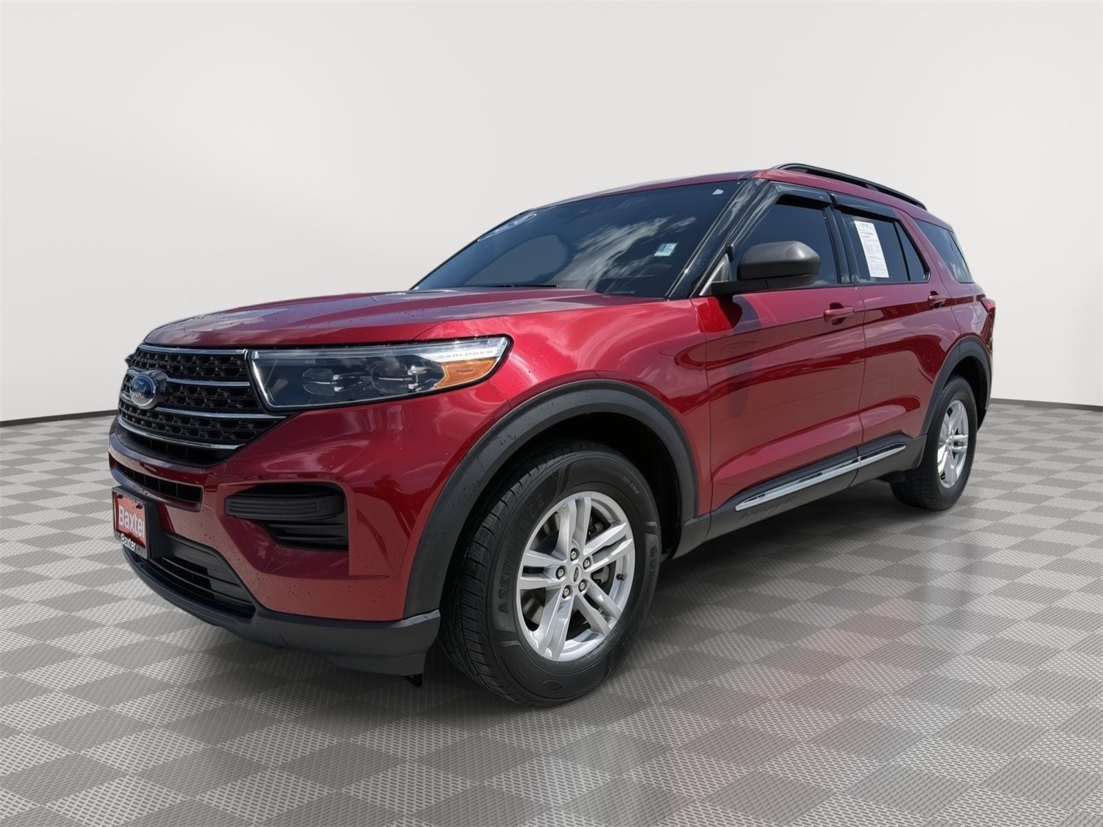 Used 2020 Rapid Red Metallic Tinted Clearcoat Ford XLT image 6