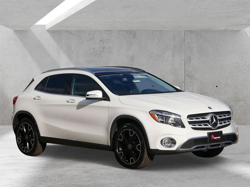 2018 Mercedes-Benz GLA GLA250 4MATIC's photo
