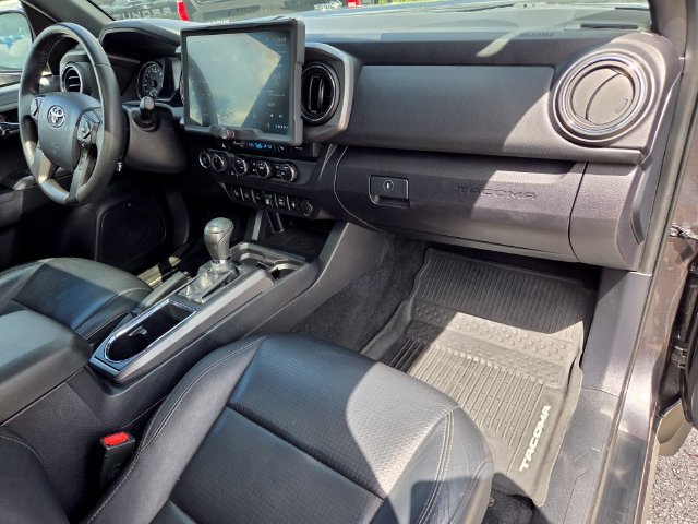 2019 Toyota Tacoma TRD Off Road - Photo 16