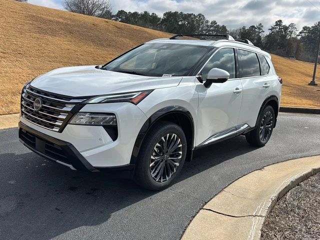 New 2026 Nissan Rogue Platinum