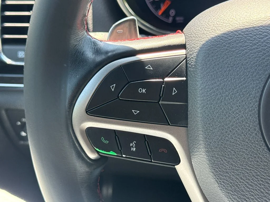 Used 2021 Slate Blue Jeep Trailhawk image 29