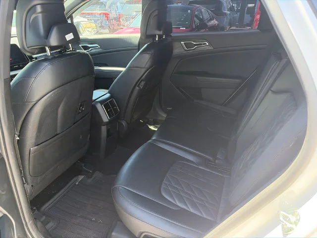 Used 2024 White Kia X-Line image 17