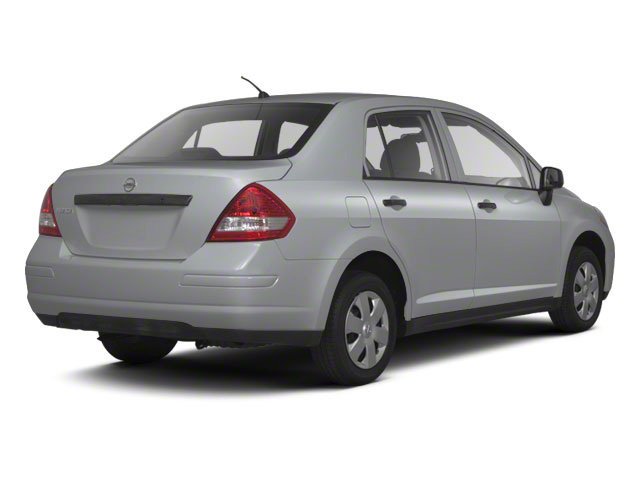 Used 2010 Brilliant Silver Metallic Nissan 1.6 image 2