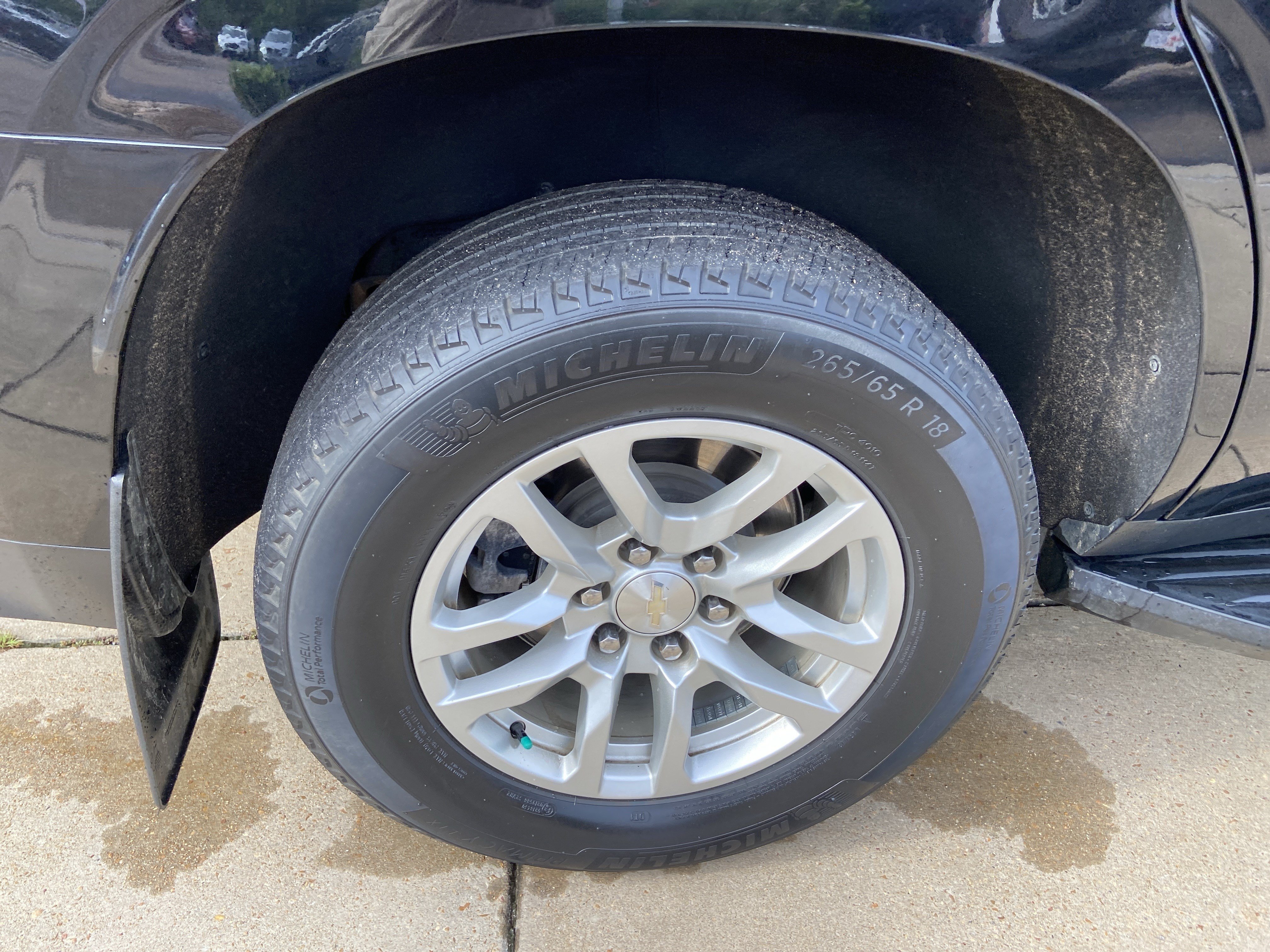 Used 2023 Black Chevrolet LS image 31