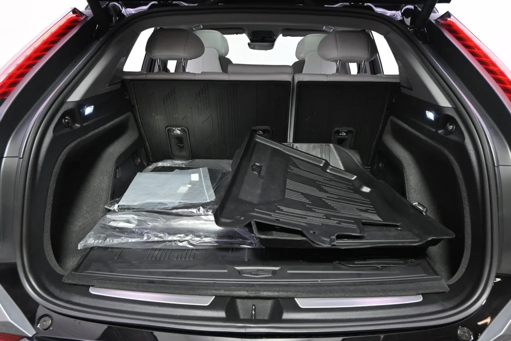2026 Cadillac OPTIQ Sport - Photo 19