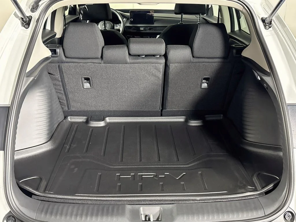 New 2027 Platinum White Pearl Honda LX image 20