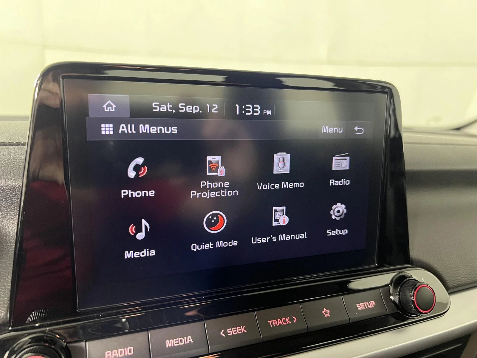 Certified Used 2024 Steel Gray Kia LXS image 18