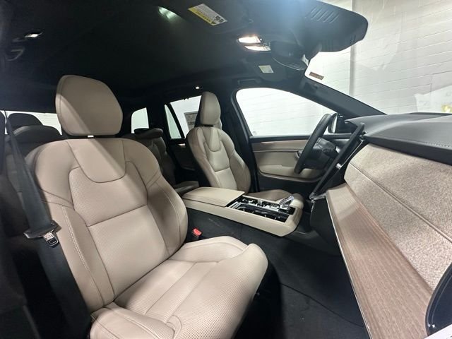 New 2026 Red Volvo T8 Ultra image 17
