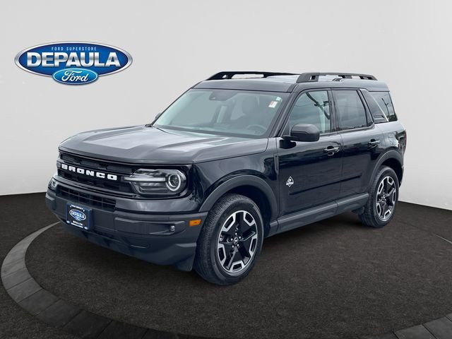 Used 2024 Black Ford Outer Banks image 21