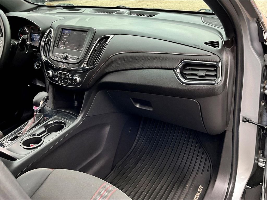Used 2024 Gray Chevrolet RS image 13