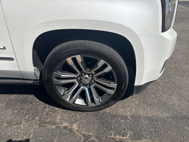 Used 2020 White GMC Denali image 6