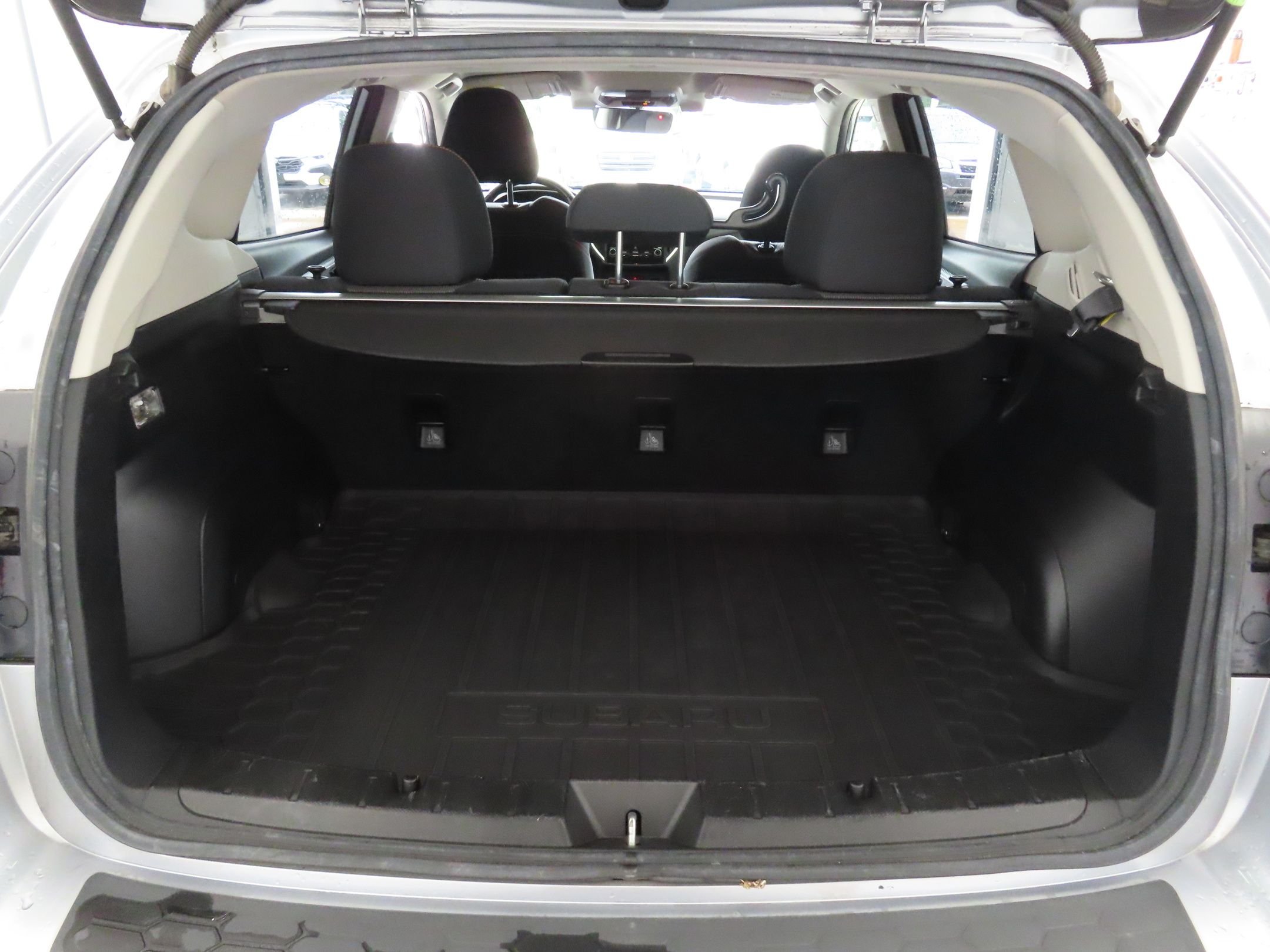 Used 2018 Silver Subaru 2.0i Premium image 20