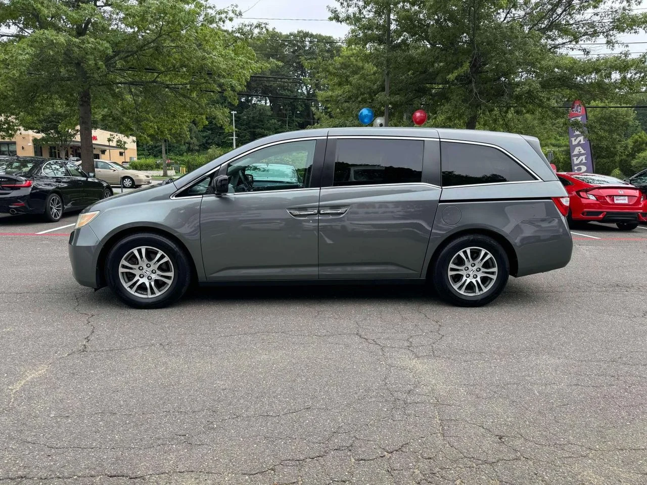 Used 2012 Polished Metal Metallic Honda EX-L image 5