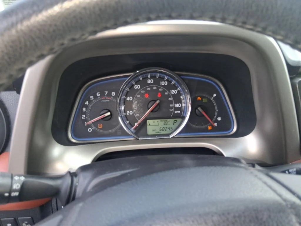 Used 2015 White Toyota Limited image 11