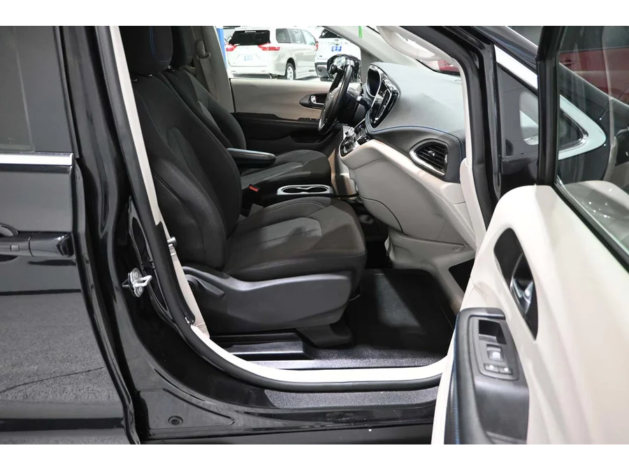 Used 2021 BLACK Chrysler Touring Mobility Handicap Van image 15