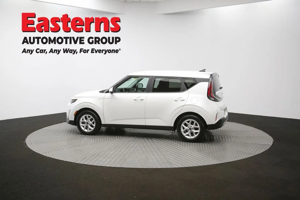 Used 2023 White Kia LX image 59