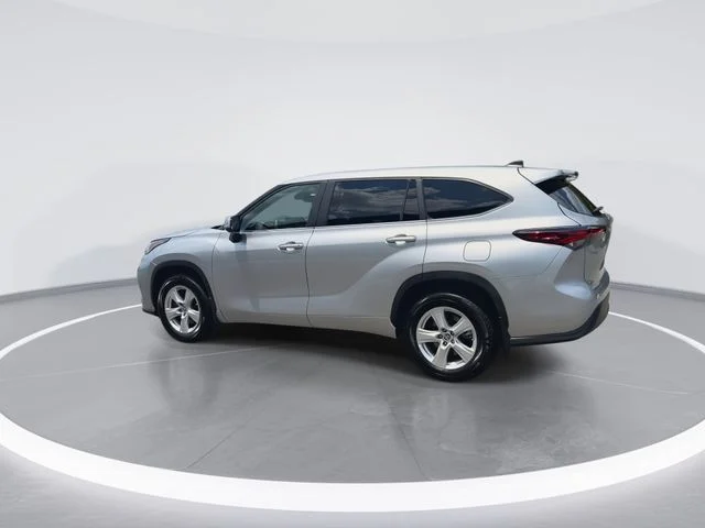 Used 2024 Silver Toyota LE image 5