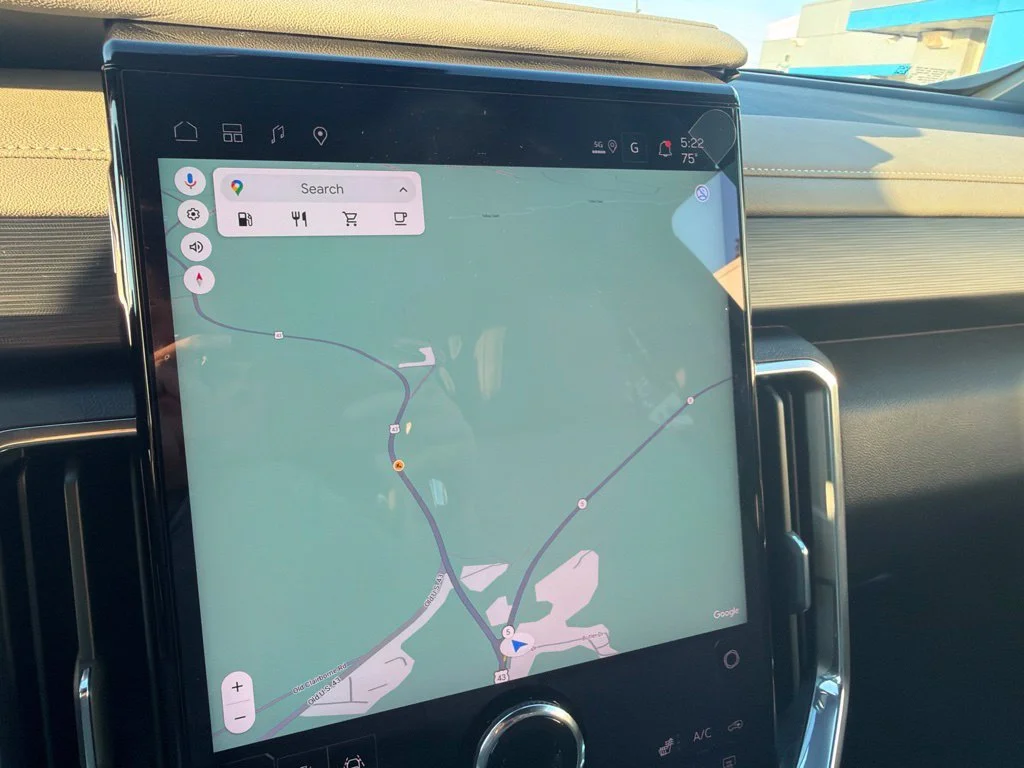 New 2027 Summit White GMC Elevation image 31