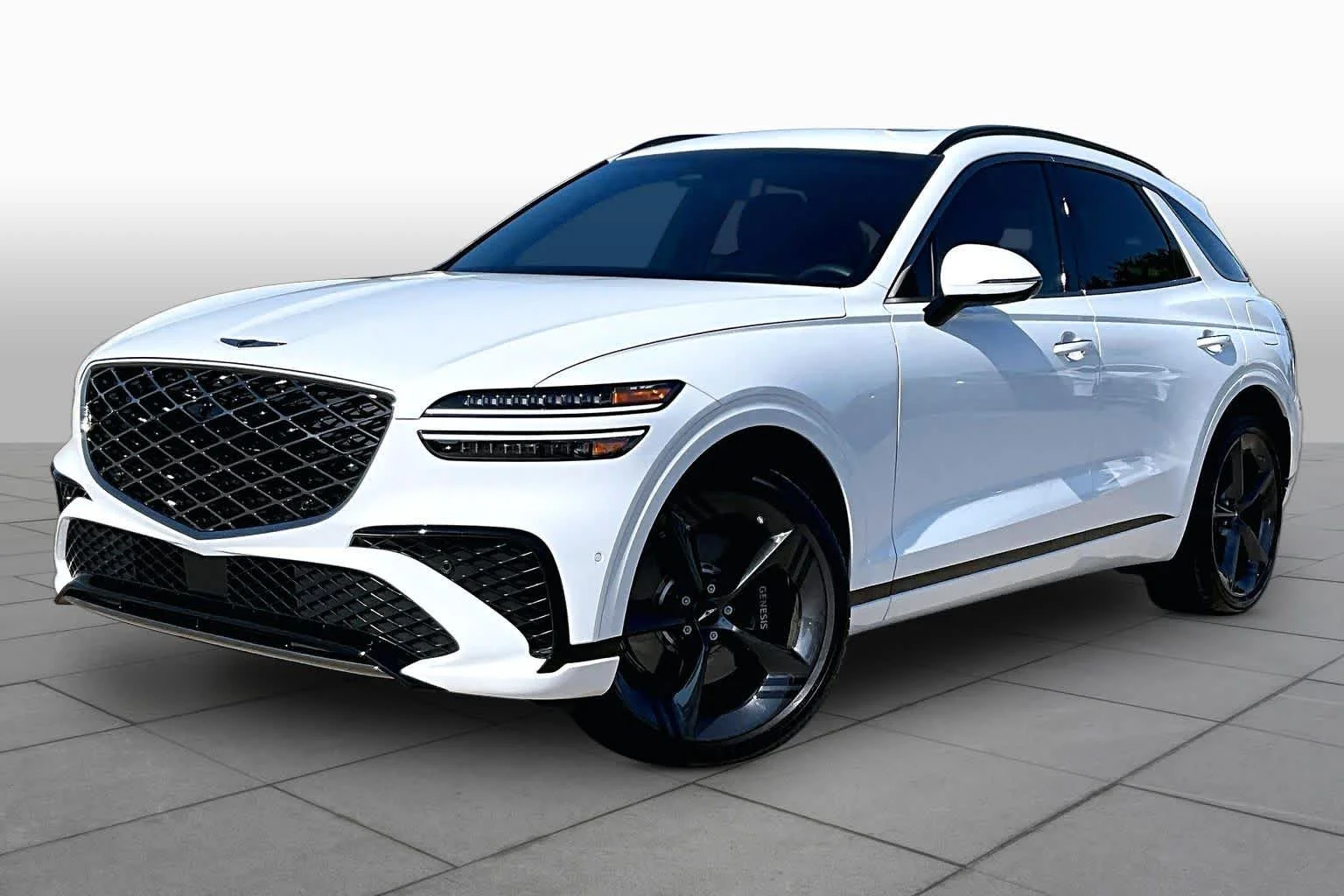 Used 2026 Alta White Genesis 3.5T Sport Prestige image 2