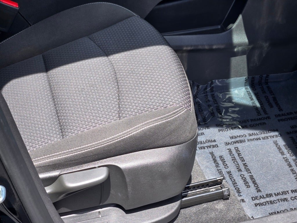2024 GMC Terrain SLE - Photo 8