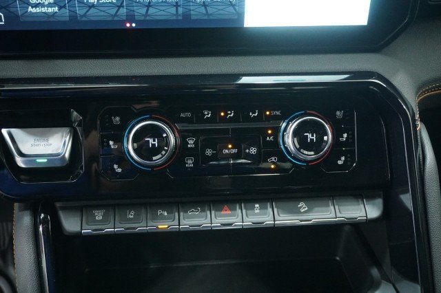 2026 GMC Sierra 2500HD AT4 - Photo 30