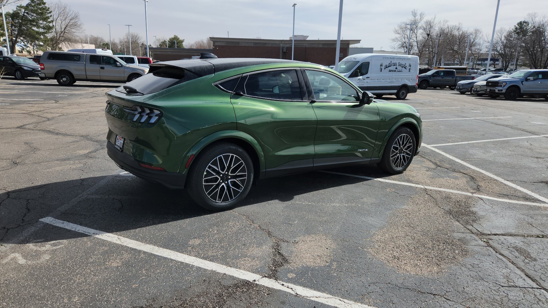 New 2026 Eruption Green Metallic Ford Premium image 13