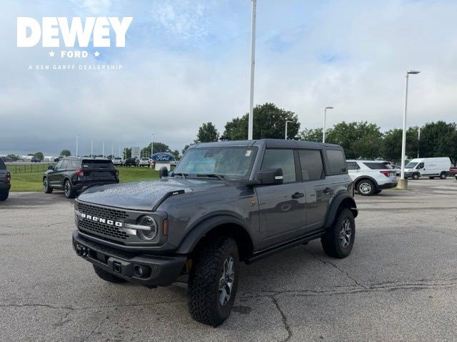 Used 2023 Carbonized Gray Metallic Ford Badlands image 5
