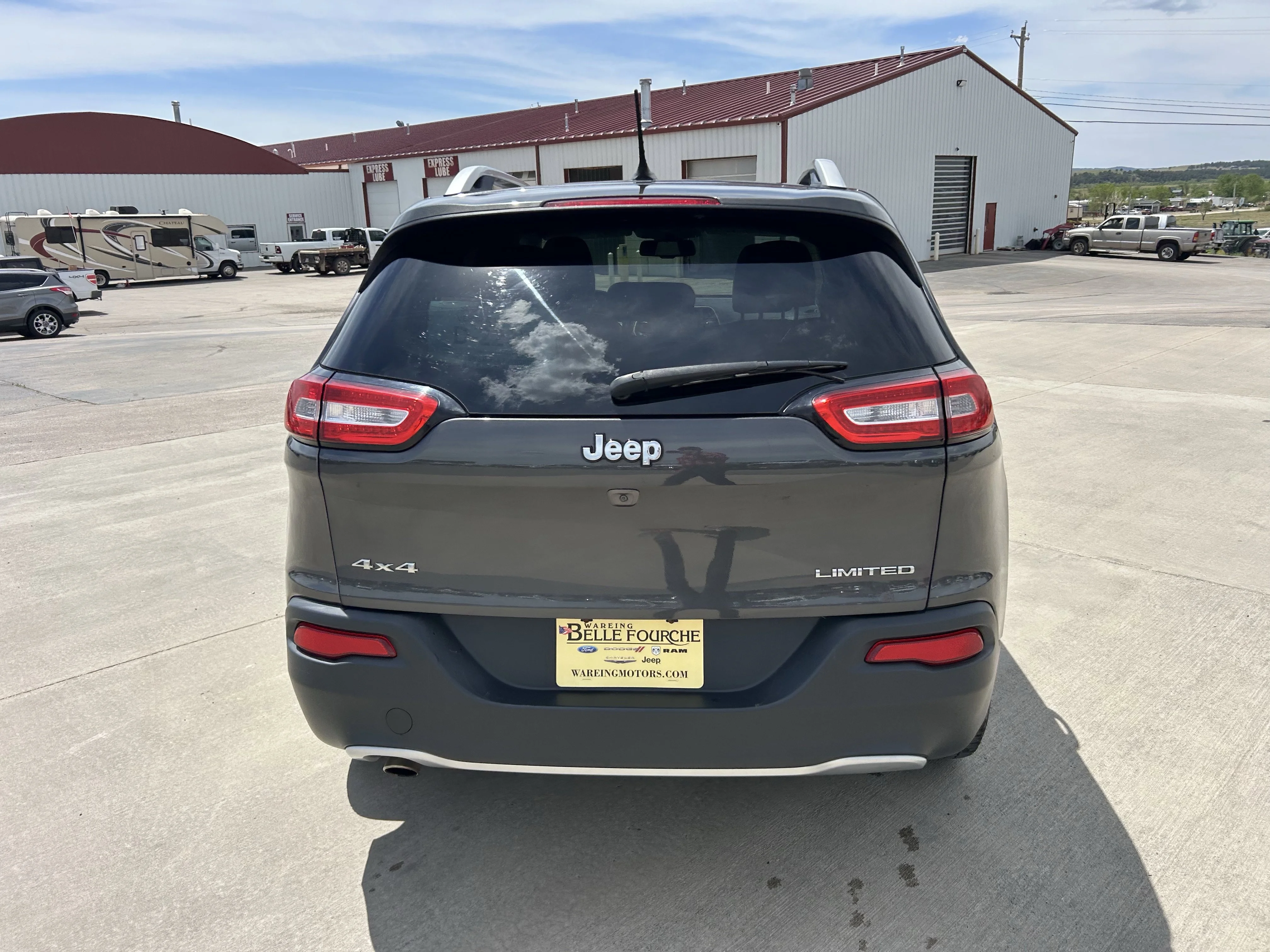Used 2015 Gray Jeep Limited image 5