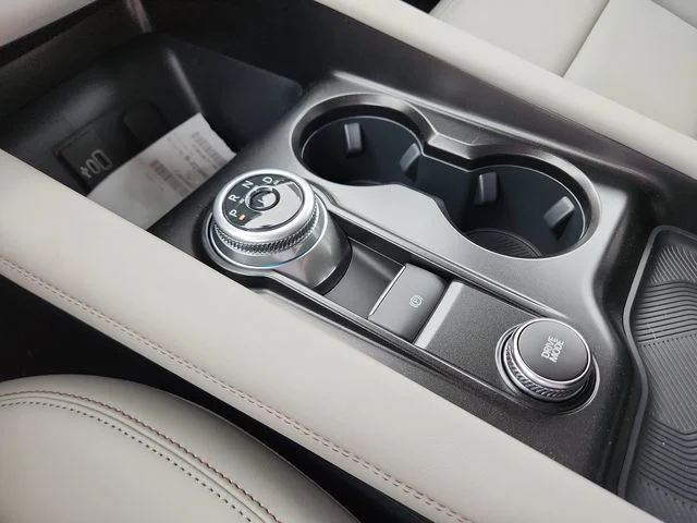 New 2026 Agate Black Metallic Ford Active image 18