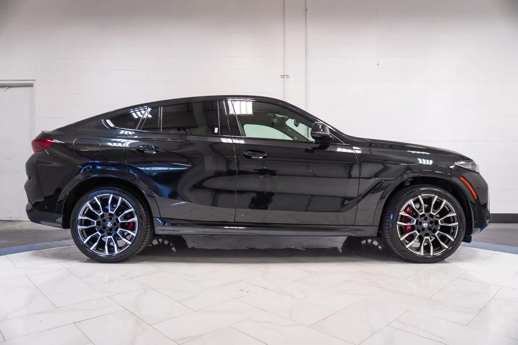 Used 2024 Black BMW xDrive40i image 36
