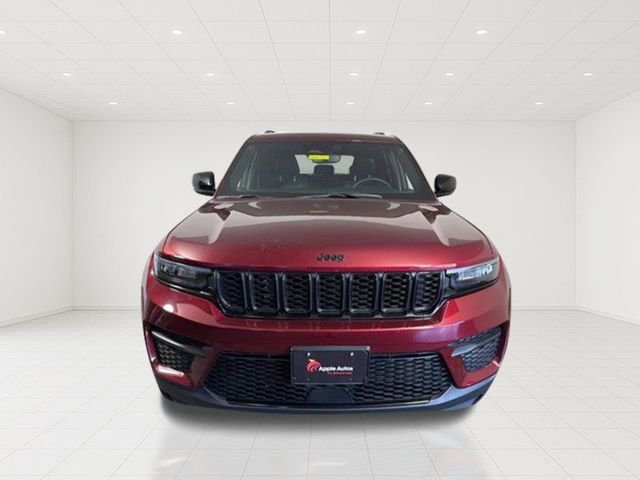 Certified 2023 Jeep Grand Cherokee Altitude with VIN 1C4RJHAG8PC535620 for sale in Shakopee, Minnesota