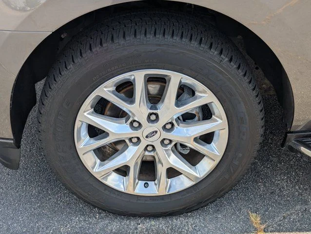 Used 2021 Magnetic Metallic Ford XLT image 13