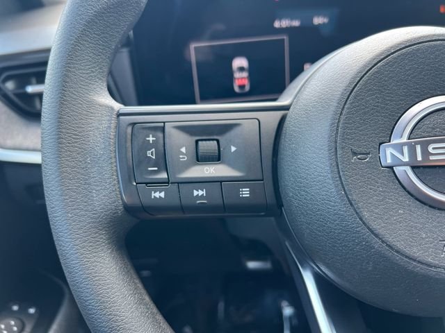 Used 2025 Blue Nissan SV image 10