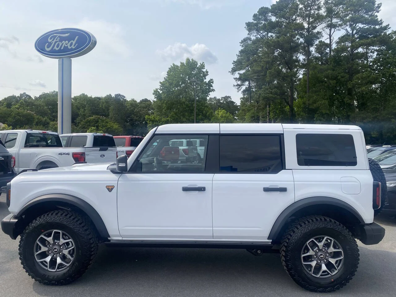 2025 Ford Bronco 4-Door Badlands - Photo 2