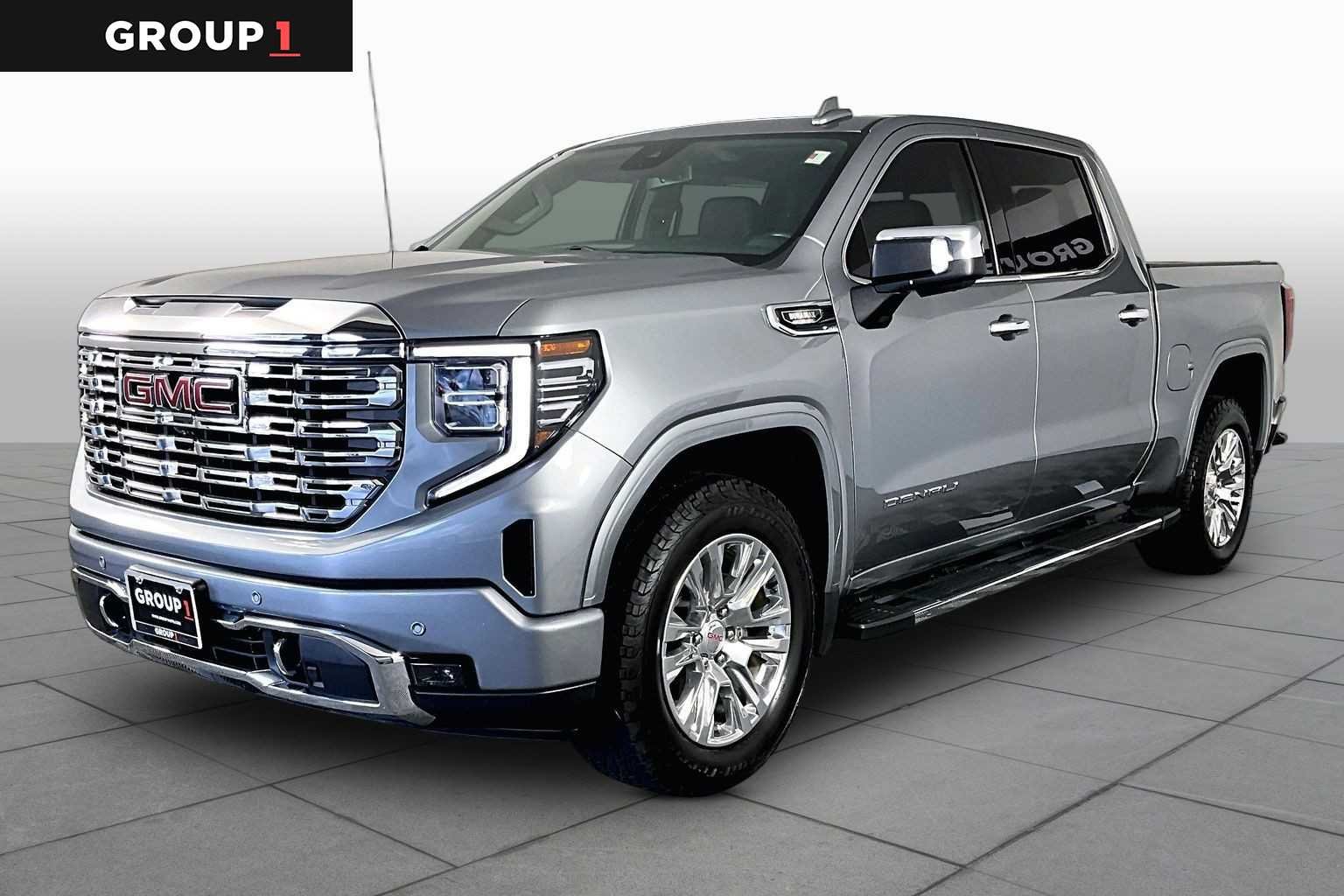 2023 GMC Sierra 4WD Crew Cab Short Box Denali's photo