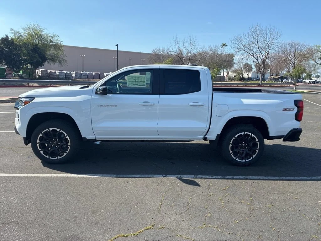2026 Chevrolet Colorado Z71 - Photo 6