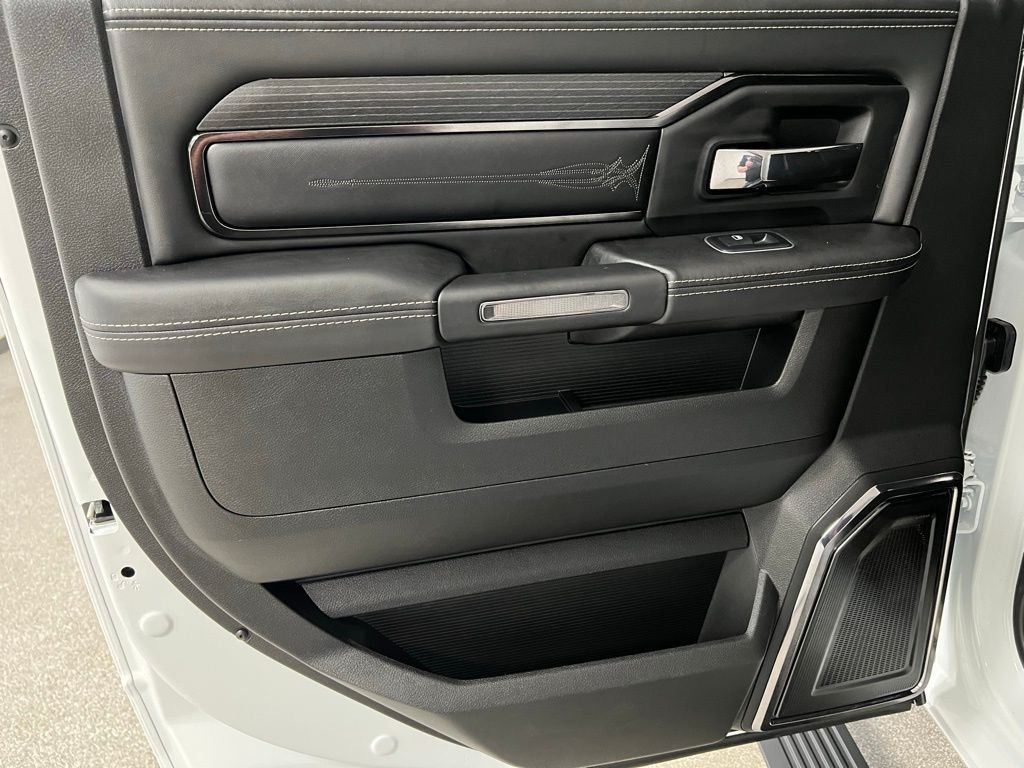 2024 RAM Ram 2500 Pickup Laramie Limited - Photo 53