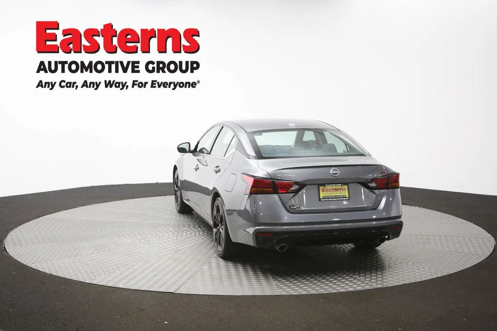 Used 2023 Gray Nissan 2.5 SR image 65