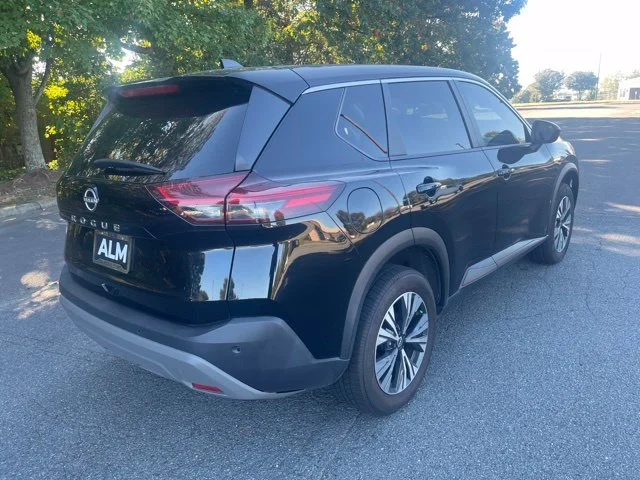 Used 2023 Black Nissan SV image 4