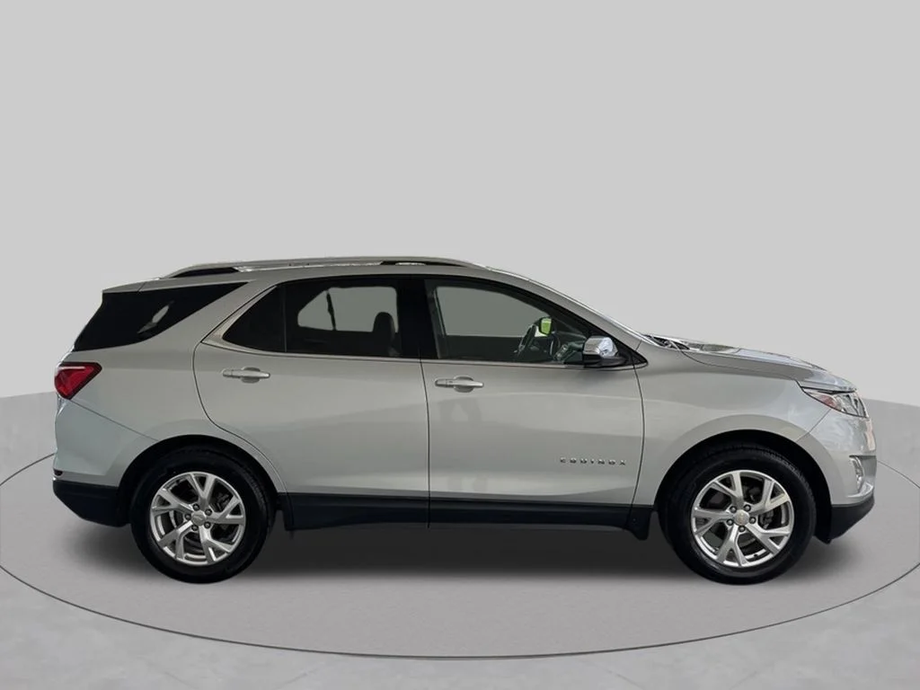 Used 2020 Silver Chevrolet Premier image 7