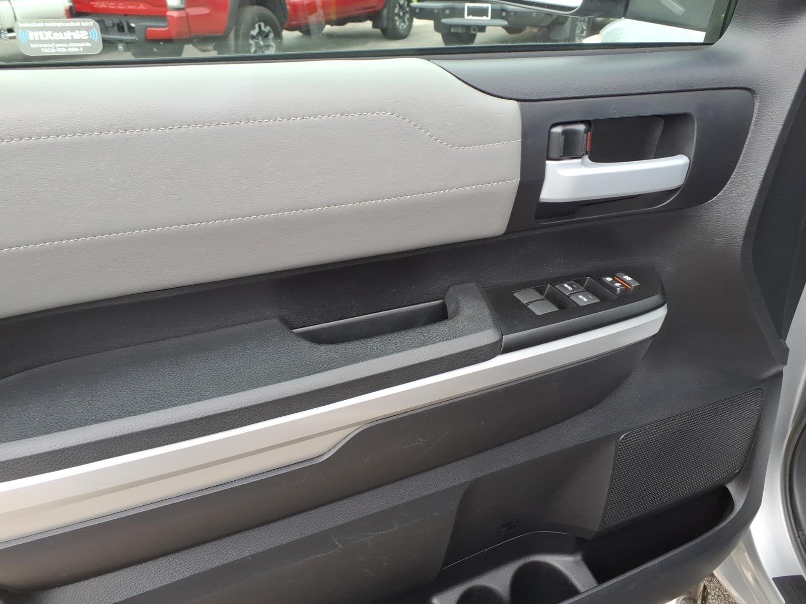 Used 2016 Silver Sky Metallic Toyota LTD image 12