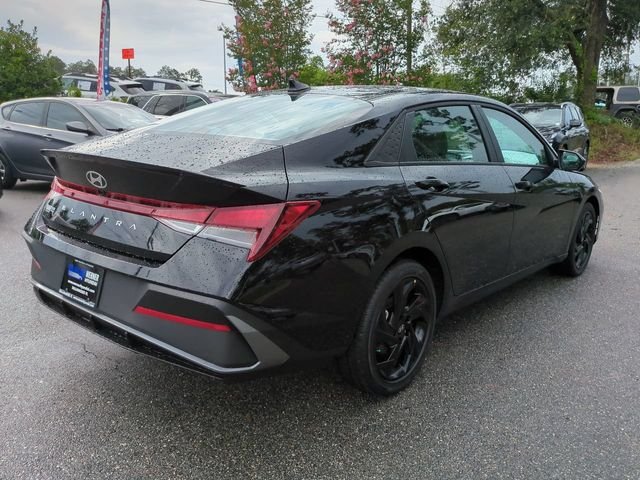 New 2026 Black Hyundai SEL Sport image 31
