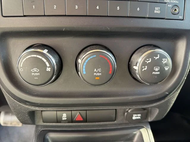 Used 2016 Blue Jeep Sport image 19